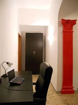 Aloha Rome Bed & Breakfast
